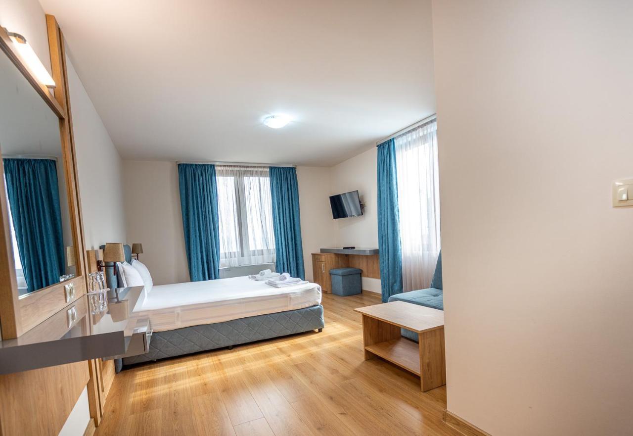Eco Hotel Momata Kolarovo Exteriér fotografie