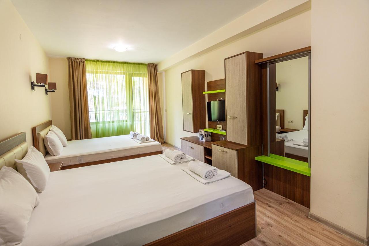 Eco Hotel Momata Kolarovo Exteriér fotografie