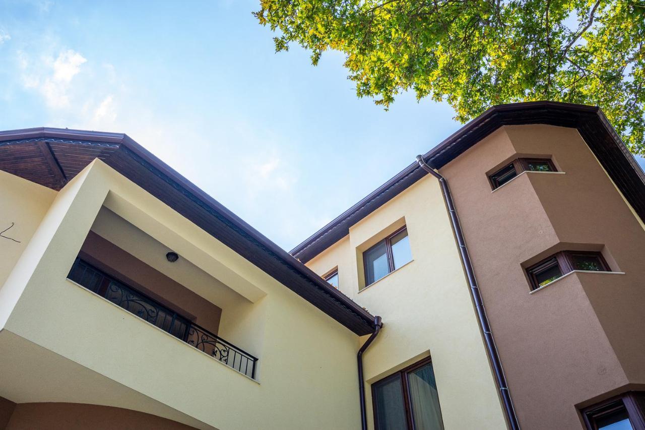 Eco Hotel Momata Kolarovo Exteriér fotografie